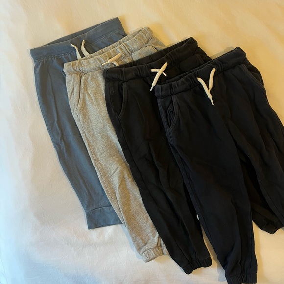 Lot of 4 Neutral Boys Sweatpants in 2T - Picture 2 of 3